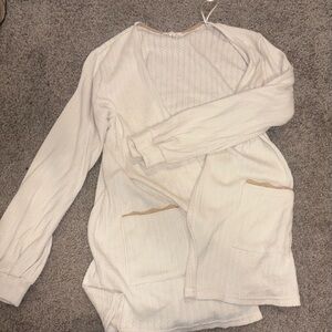 Blu Pepper Cream Cardigan Sweater